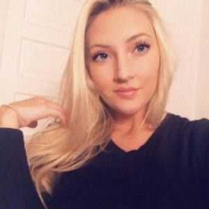 Meet your Posher, Paige